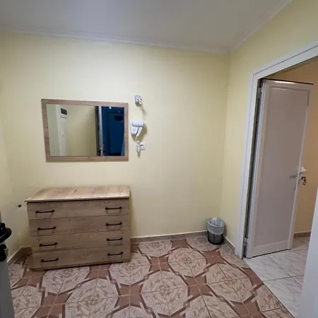 Dina's Vendégház 3*